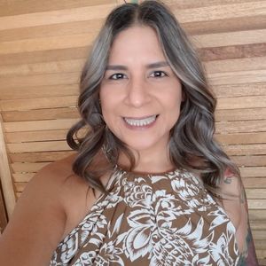 Meet your Posher, Nelly